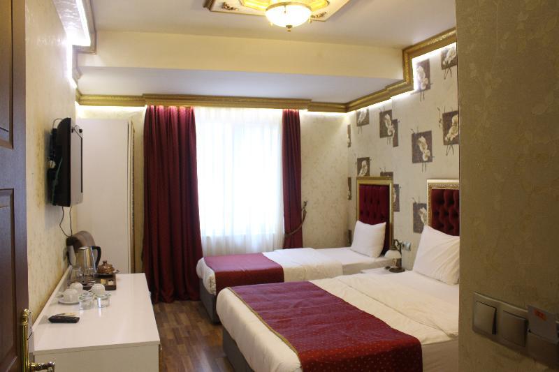 Hotel Marmara Deluxe 3*
