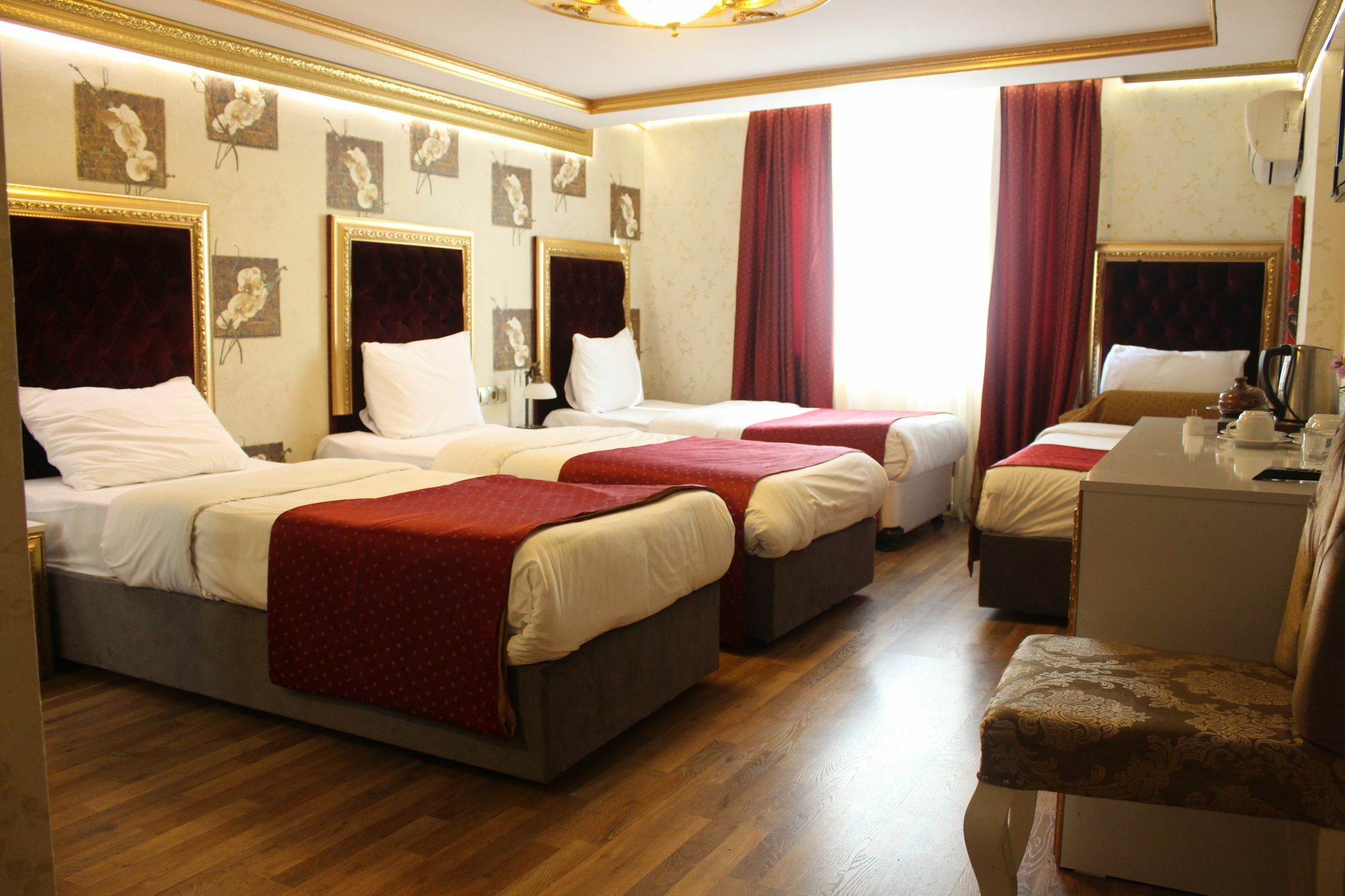 Marmara Deluxe Hotel 3*